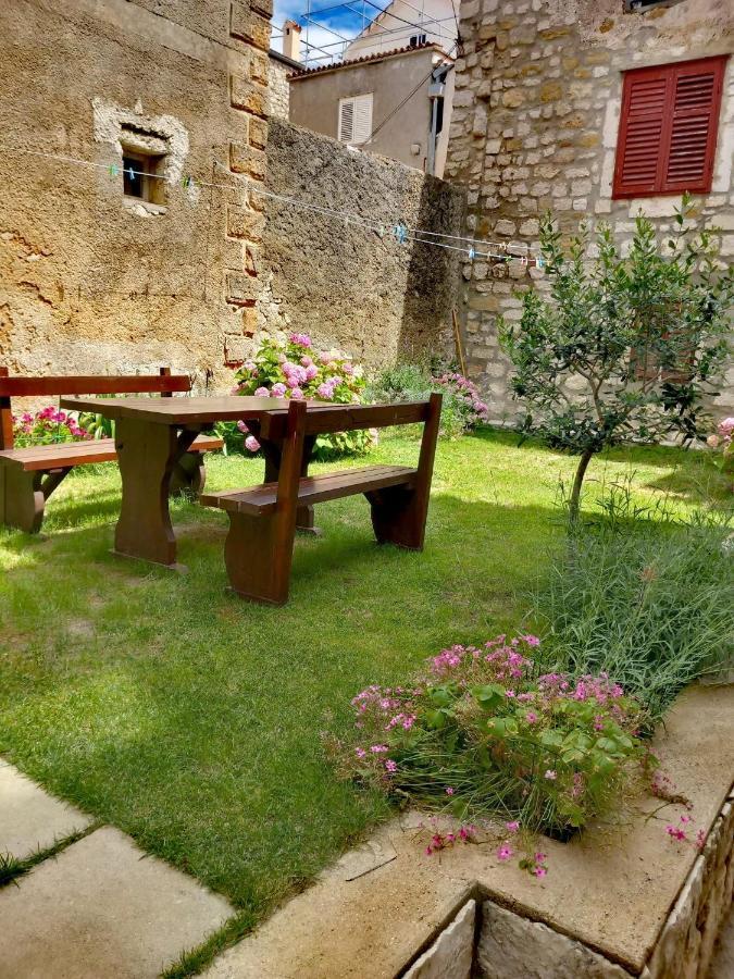 Rabski Dvor Daire Rab Town Dış mekan fotoğraf